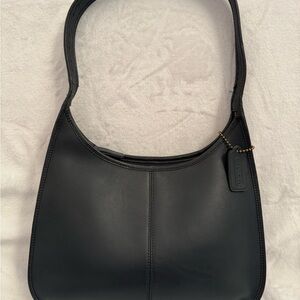 Vintage Coach Ergo 9025 Navy Blue